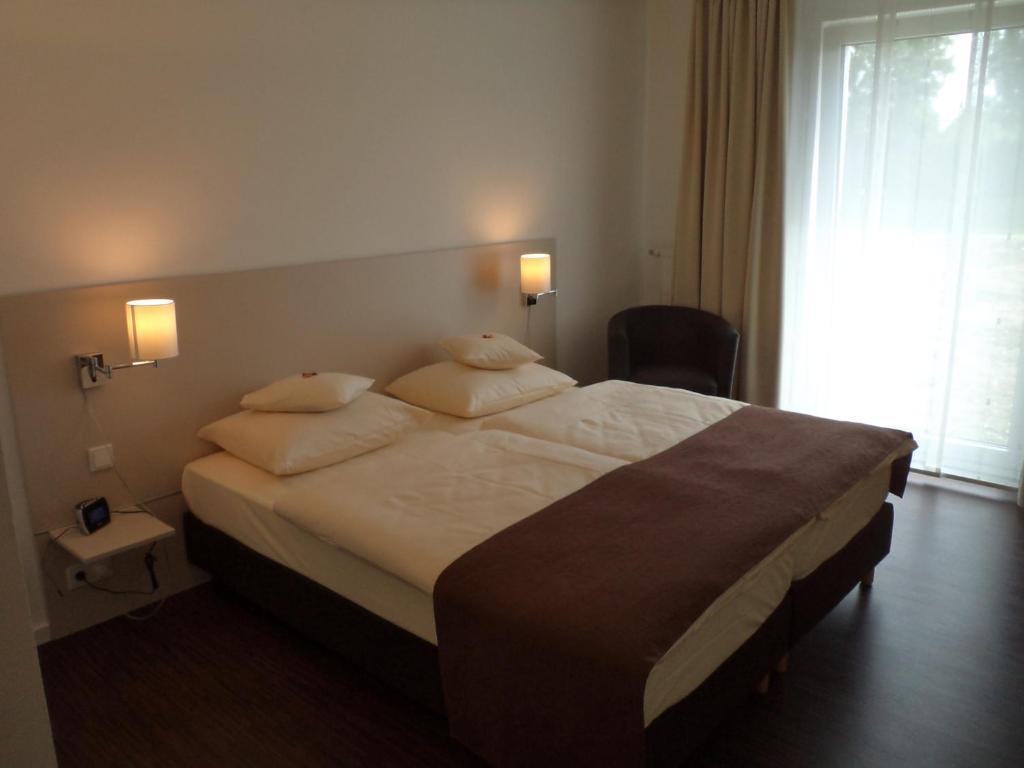 Das Neue Hotel Am Park Fröndenberg Habitación foto